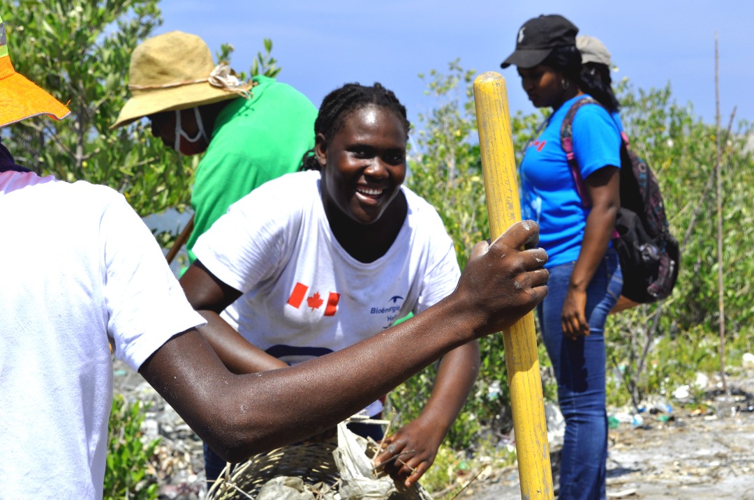 Rencontre communautaire extérieure